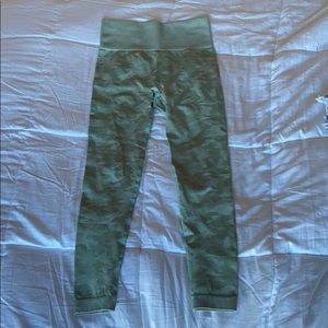 Gymshark Green Camo Legging Dupe